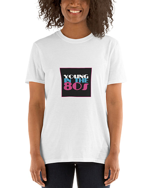 YOUNG IN THE 80s LOGO - Kurzarm-Unisex-T-Shirt