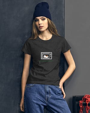 HAMSTER UND MIKROWELLE – Kurzärmeliges T-Shirt für Frauen